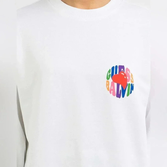 Guess x J Balvin Amor Crewneck Sweatshirt NWT - Picture 4 of 8